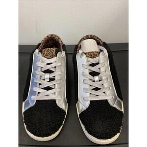 vince camuto Womens VC-Miley black silver sneaker size 9M